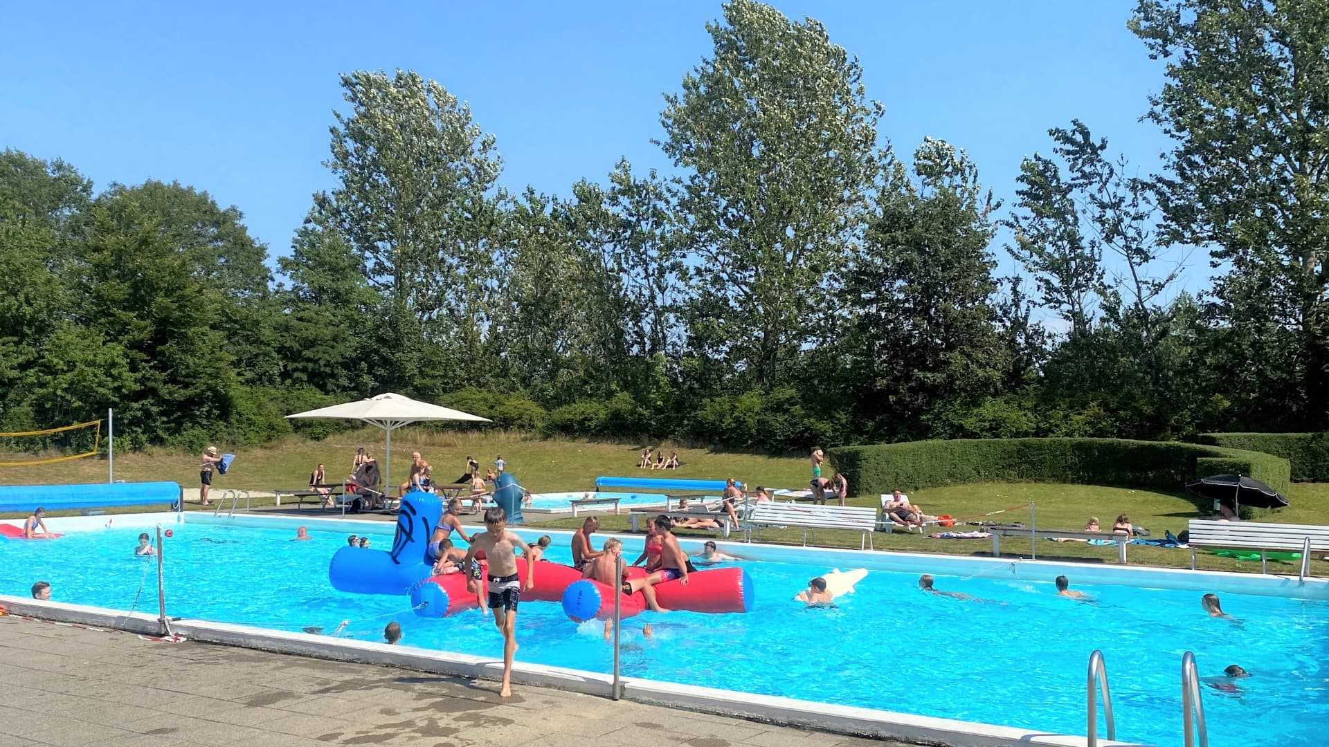 Bording Friluftsbad Bassin